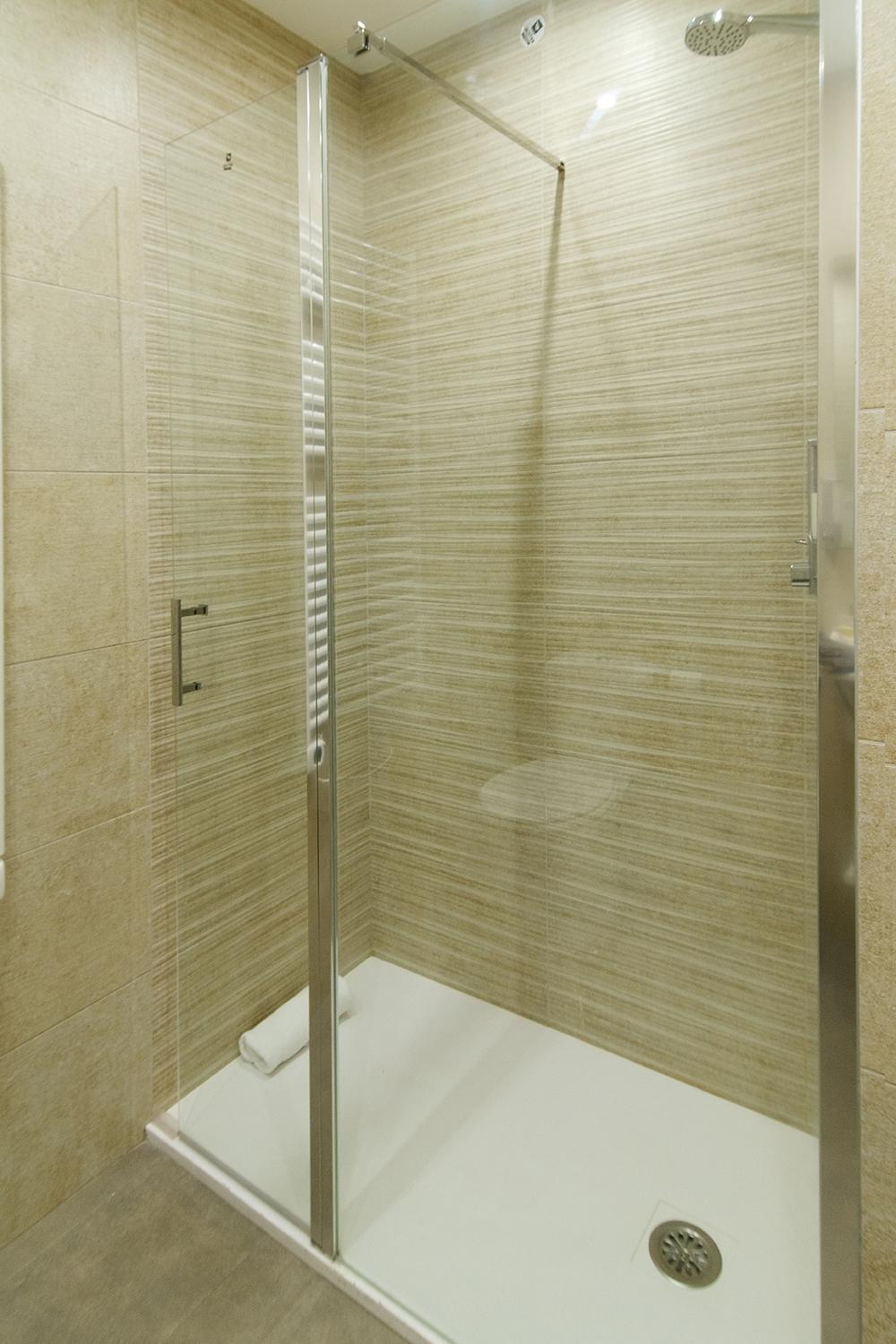 Hotel Bestprice Alegria Madrid Exterior foto